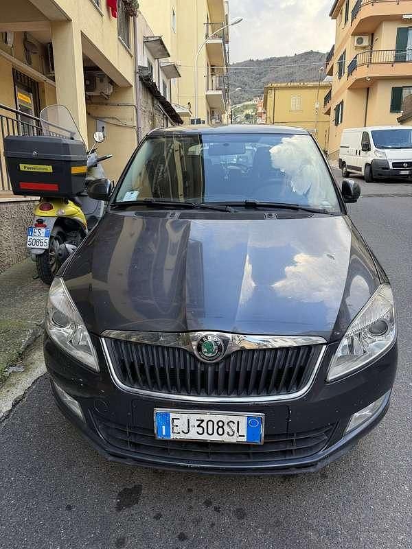 Usata Skoda Fabia 101 CV (74 kW) 2010 Grigio Berlina
