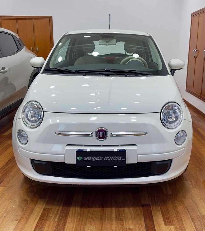 Usata Fiat 500 Pop 69 CV (50 kW) 2010 Bianco Utilitaria