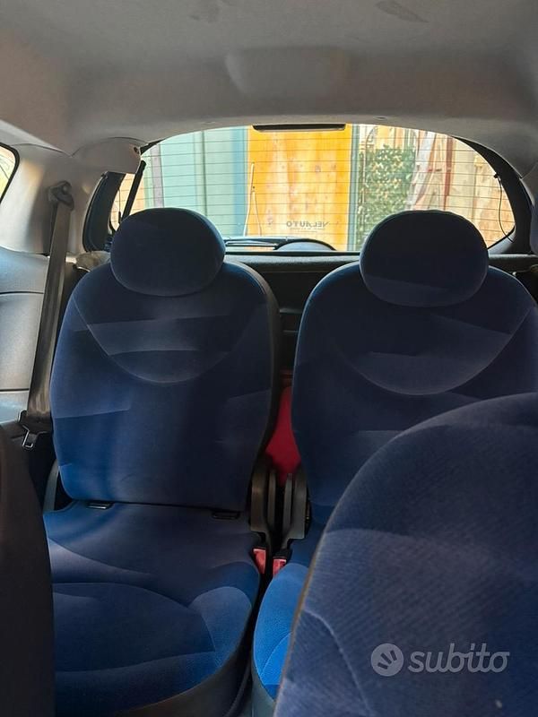 Usata Citroën C2 2005 Blu Utilitaria