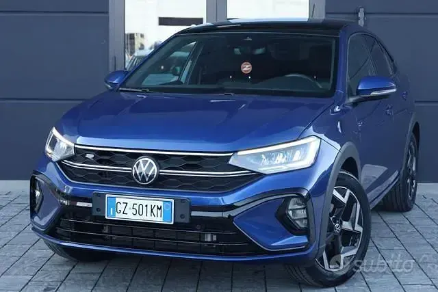 Usata VW Taigo R-line 116 CV (85 kW) 2025 Blu SUV