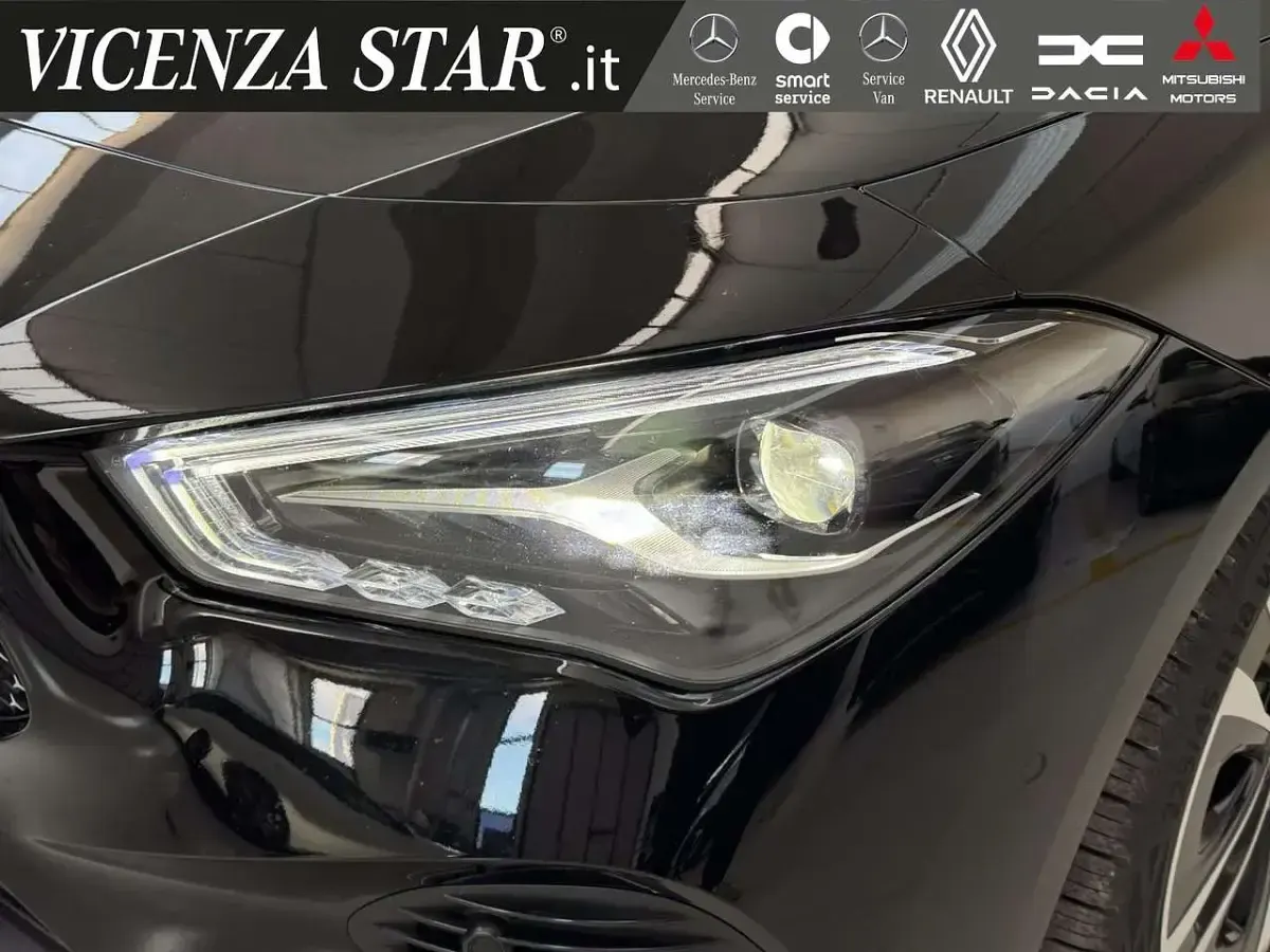 Usata Mercedes CLA200 150 CV (110 kW) 2024 Nero Coupé