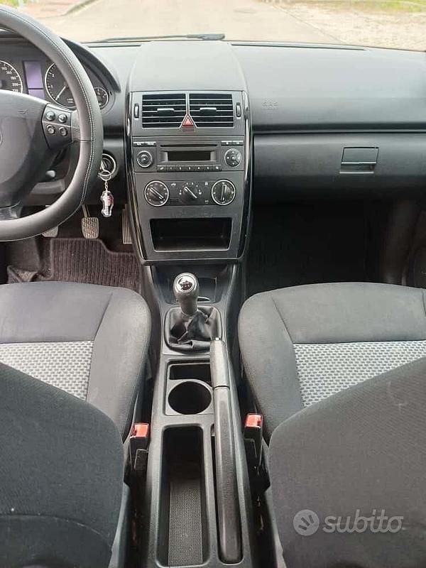 Usata Mercedes A150 Avantgarde 95 CV (69 kW) 2007 Grigio Berlina