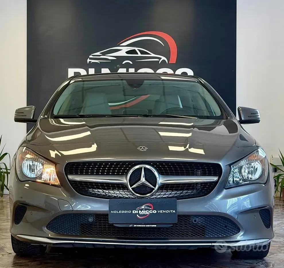 Usata Mercedes CLA200 Executive 136 CV (100 kW) 2018 Grigio Coupé