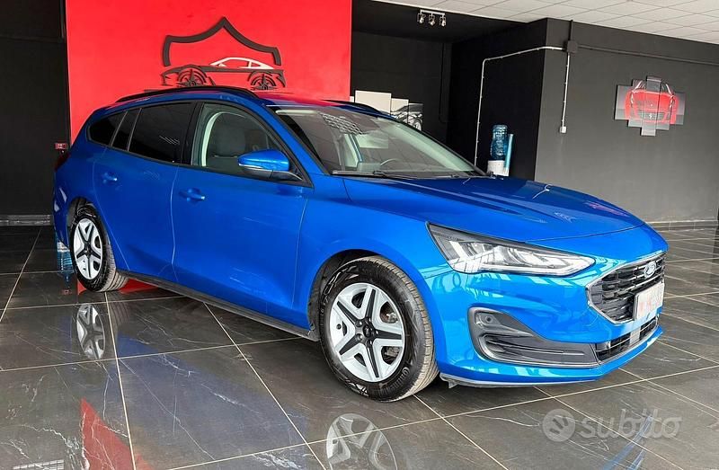 Usata Ford Focus Business Edition 120 CV (88 kW) 2022 Blu Station wagon