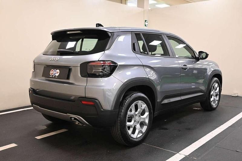 Usata Jeep Avenger Altitude 101 CV (74 kW) 2024 Grigio SUV