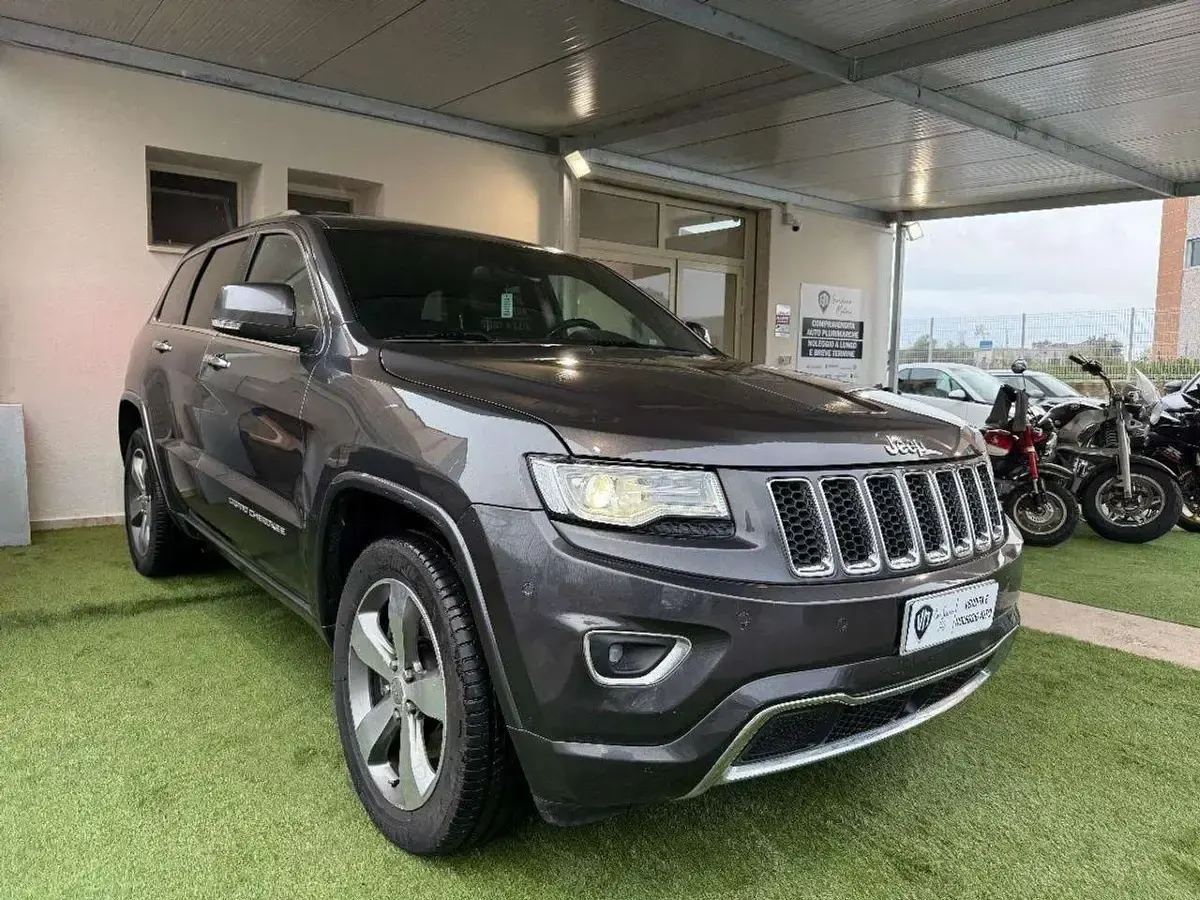 Usata Jeep Grand Cherokee Limited 250 CV (183 kW) 2016 Grigio SUV