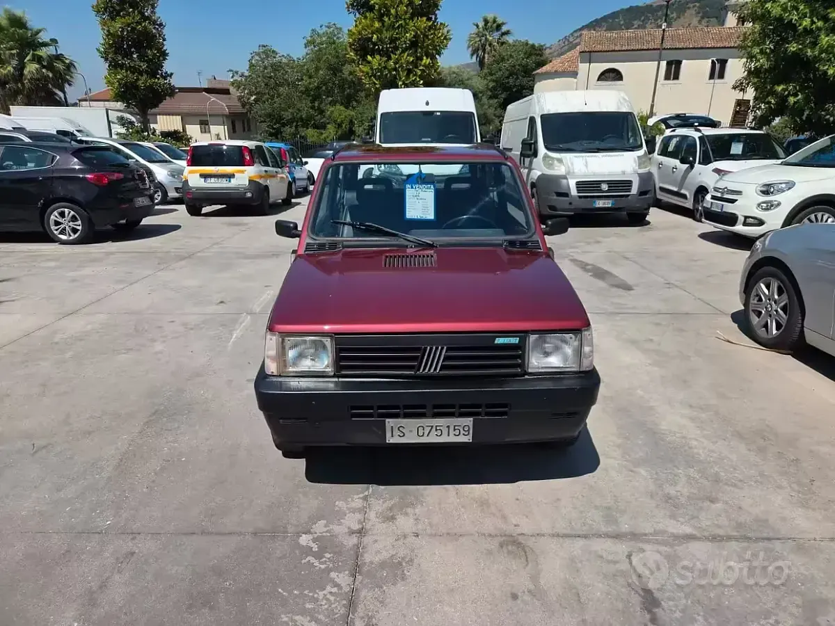 Usata Fiat Panda 4x4 Trekking 50 CV (36 kW) 1992 Rosso Utilitaria