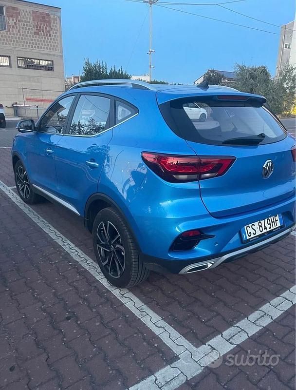 Usata MG ZS Luxury 2024 Blu SUV