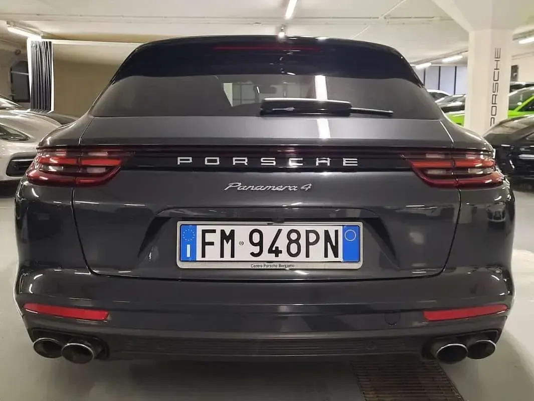 Usata Porsche Panamera Sport Turismo 330 CV (242 kW) 2018 Berlina