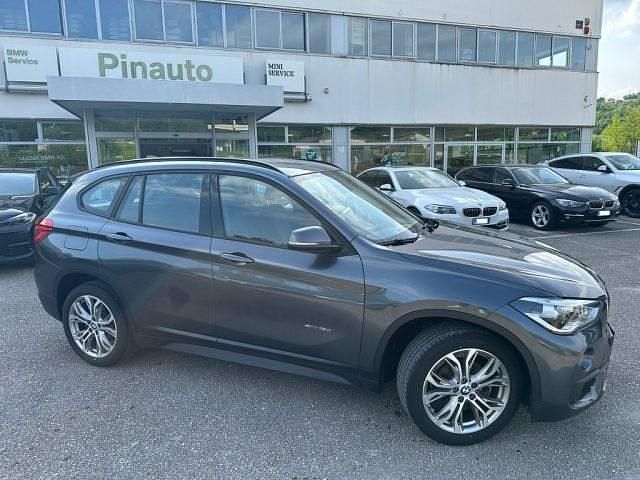 Usata BMW X1 Comfort Edition 150 CV (110 kW) 2017 Grigio scuro SUV