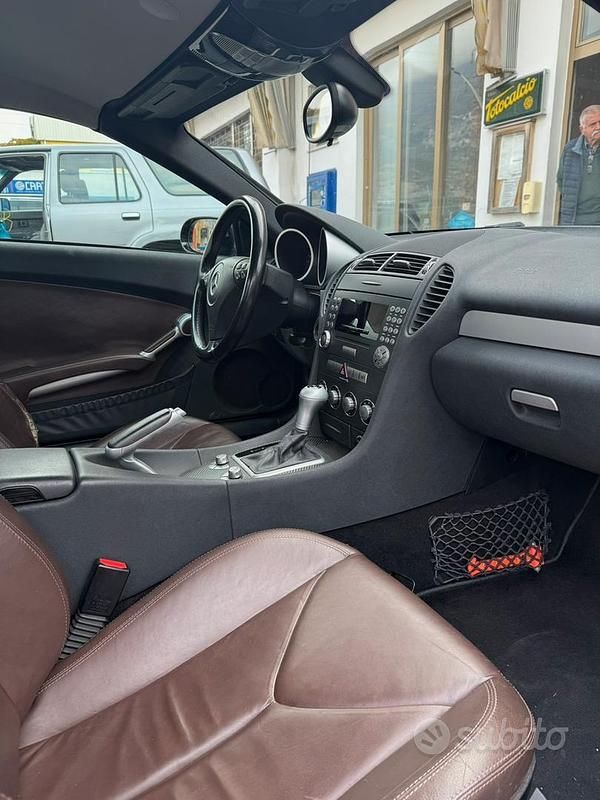 Usata Mercedes SLK200 163 CV (119 kW) 2004 Cabrio