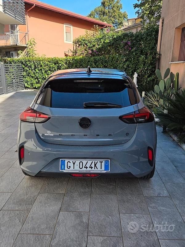 Usata Opel Corsa-e 114 kW (156 CV) 2025 Utilitaria