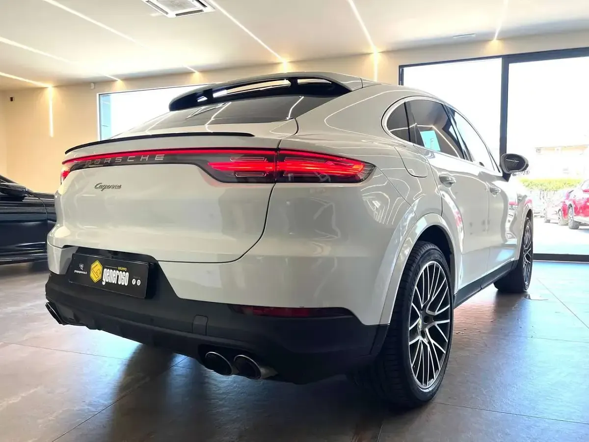 Usata Porsche Cayenne 340 CV (250 kW) 2020 Bianco SUV