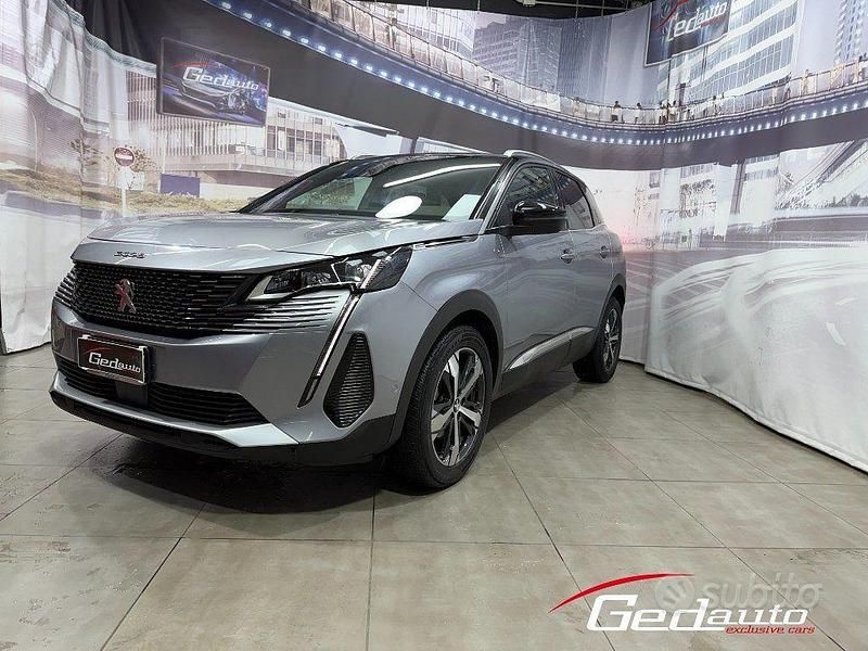 Usata Peugeot 3008 GT 131 CV (96 kW) 2024 Grigio SUV