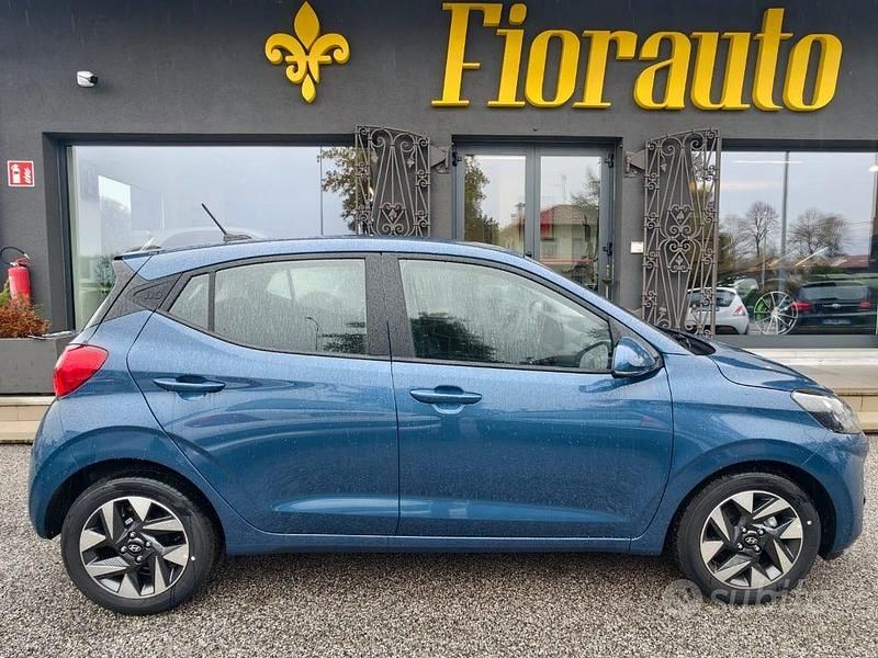 Nieuw Hyundai i10 63 PK (46 kW) 2025 Blauw Hatchback