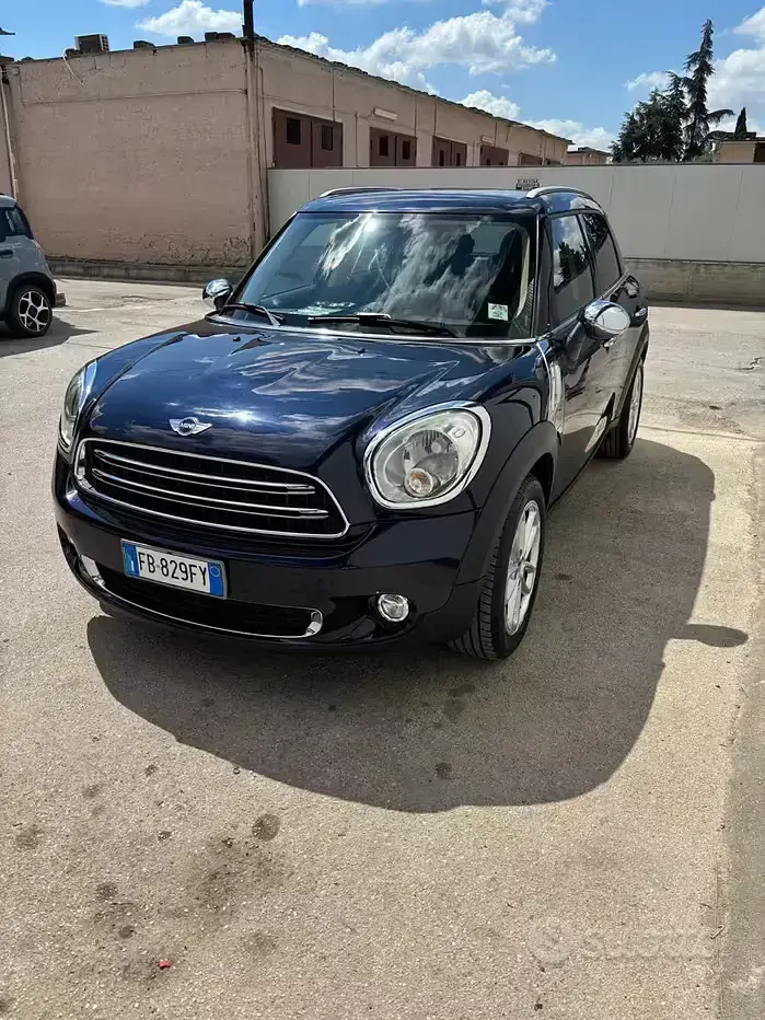 Usata Mini Cooper D Countryman 111 CV (81 kW) 2015 Bluazzurro SUV