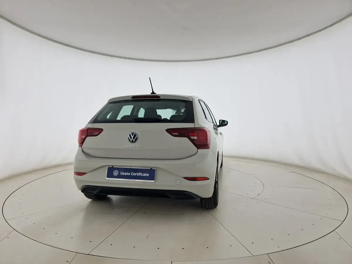 Usata VW Polo Life 95 CV (69 kW) 2023 Ascot grey Utilitaria