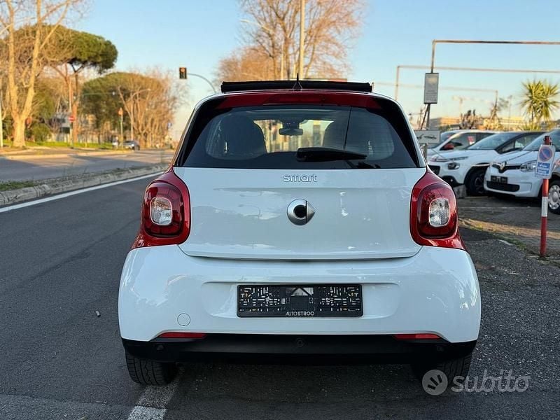Usata Smart ForFour Passion 2019 Bianco Utilitaria