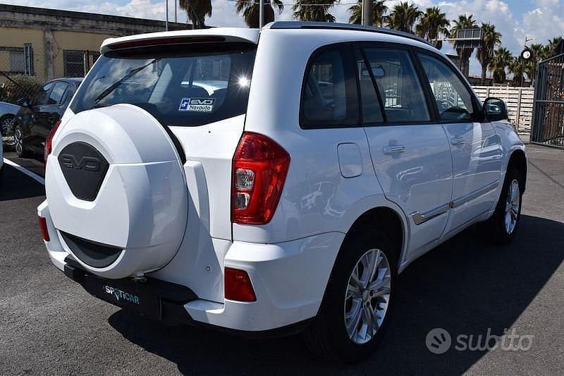 Usata EVO Evo 5 118 CV (86 kW) 2021 Bianco SUV