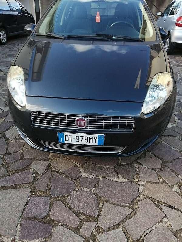Usata Fiat Punto Active 60 CV (44 kW) 2009 Utilitaria