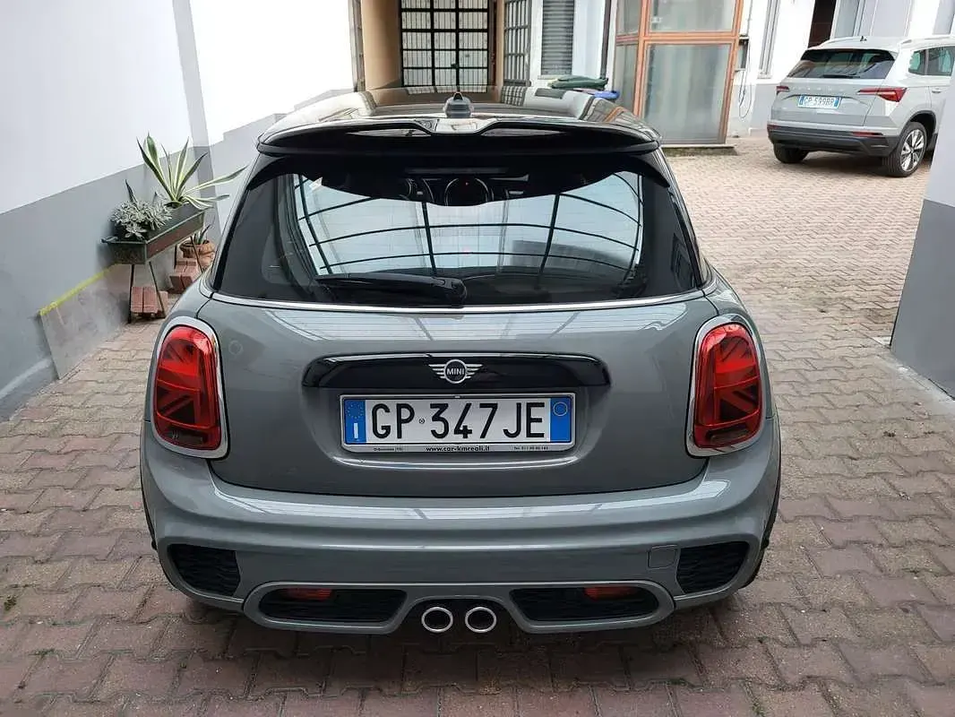 Usata Mini Cooper SD Hype 170 CV (125 kW) 2019 Grigio Utilitaria