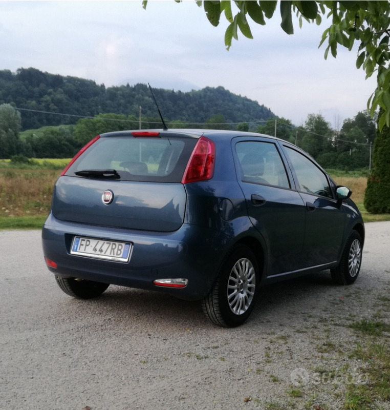Usato 2018 Fiat Grande Punto 1.2 Benzin 65 CV (7.800 €)