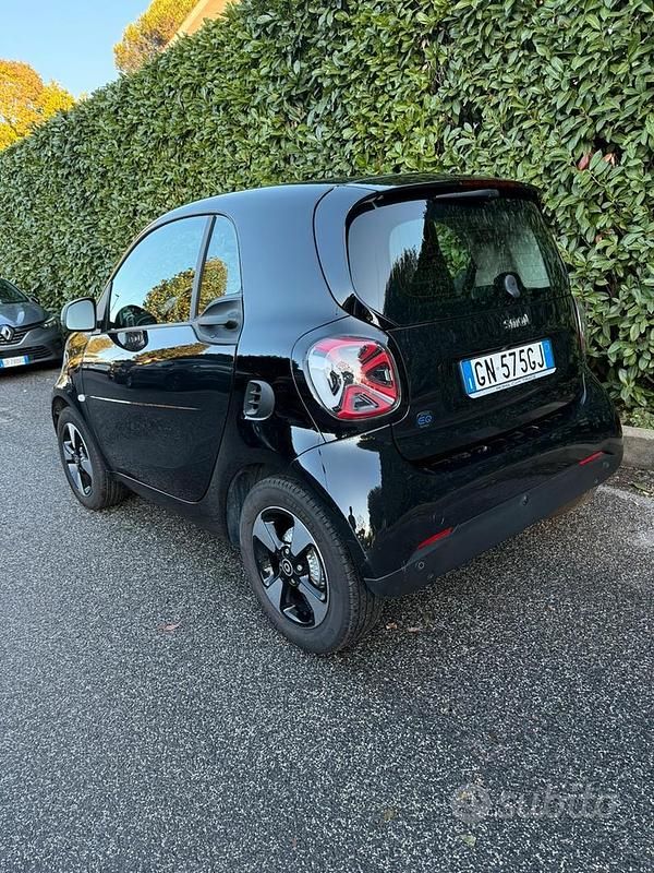 Usata Smart ForTwo Coupé 2023 Nero Utilitaria
