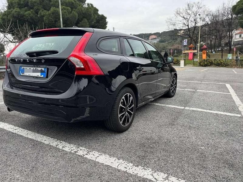 Usata Volvo V60 Momentum 114 CV (83 kW) 2014 Station wagon