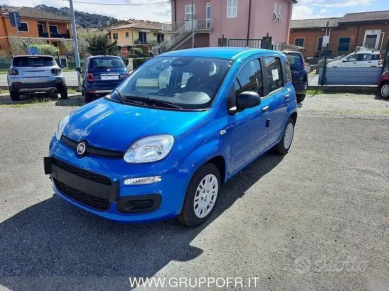 Nuova Fiat Panda Icon 65 CV (47 kW) 2026 Bluazzurro Utilitaria