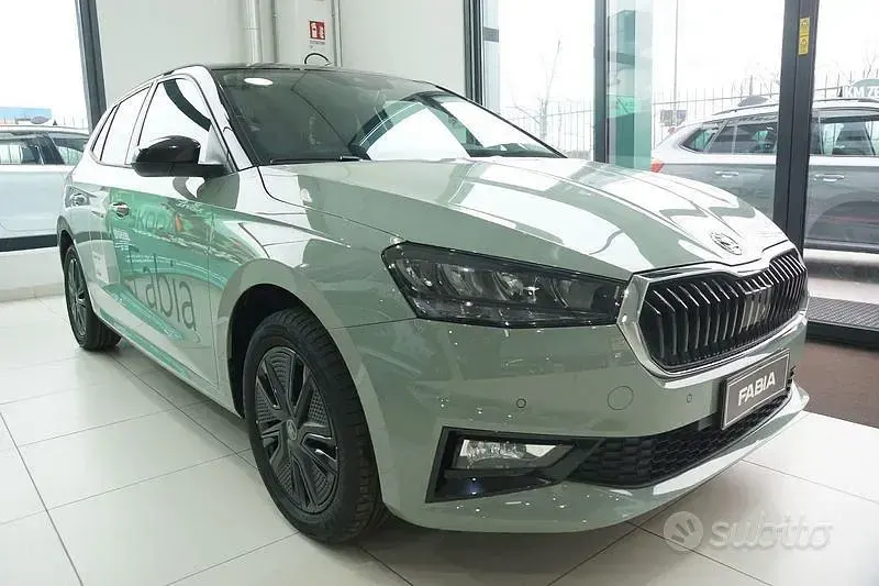 Nuova Skoda Fabia 95 CV (69 kW) 2026 Verde Utilitaria