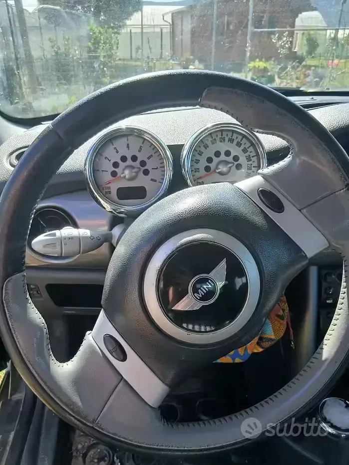 Usata Mini Cooper 88 CV (64 kW) 2005 Utilitaria