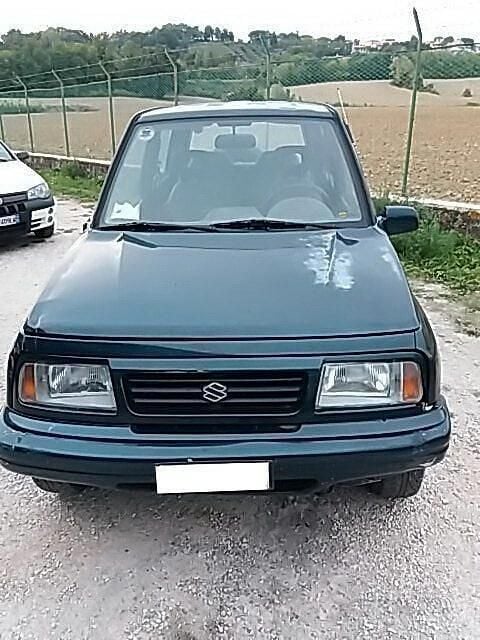 Usata Suzuki Vitara 97 CV (71 kW) 1996 Verde Station wagon