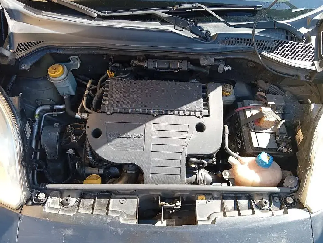 Usata Fiat Qubo Active 75 CV (55 kW) 2009 Monovolume