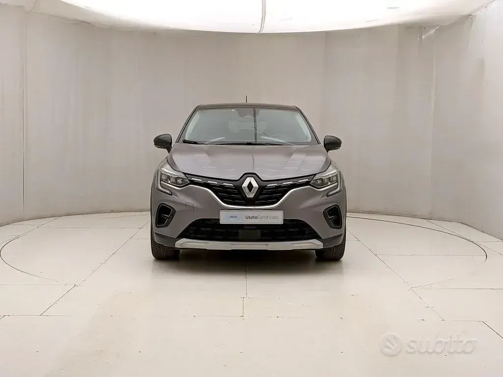 Usata Renault Captur Intens 95 CV (69 kW) 2020 Grigio SUV