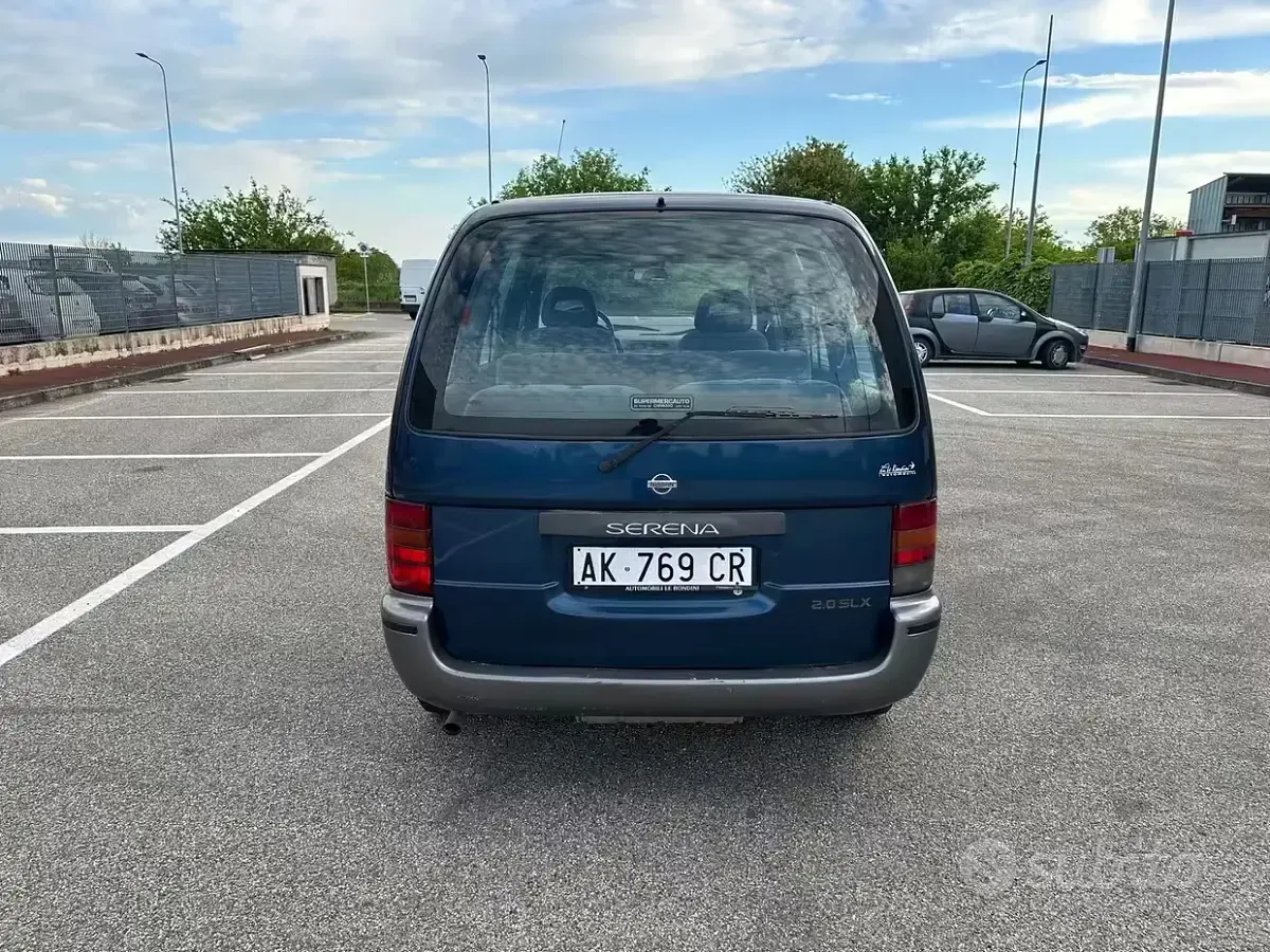 Usata Nissan Serena 126 CV (92 kW) 1996 Blu Monovolume