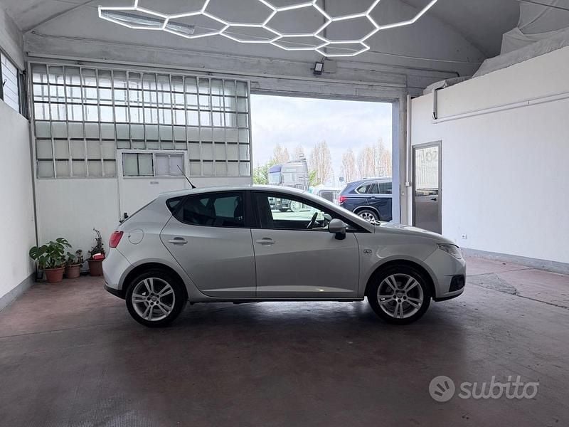 Usata Seat Ibiza ST Copa 74 CV (54 kW) 2012 Grigio Station wagon