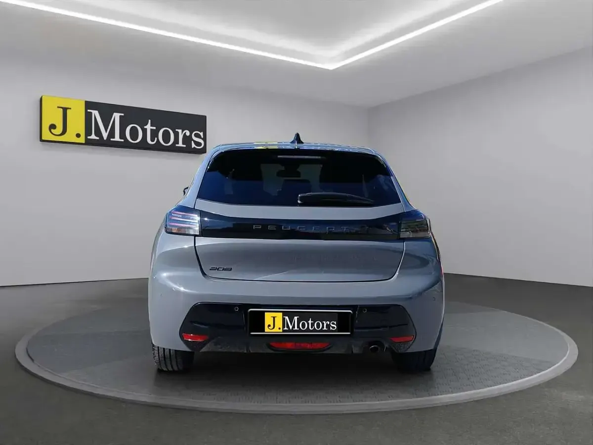 Usata Peugeot 208 Allure 101 CV (74 kW) 2025 Grigio Utilitaria
