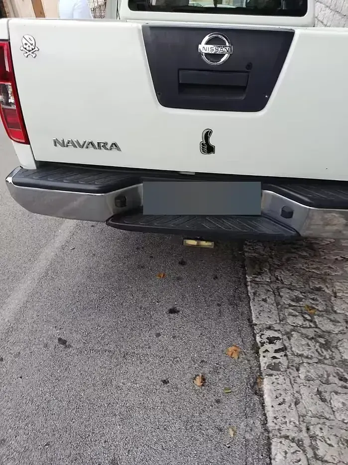 Usata Nissan Navara 190 CV (139 kW) 2010 Bianco Pick-up