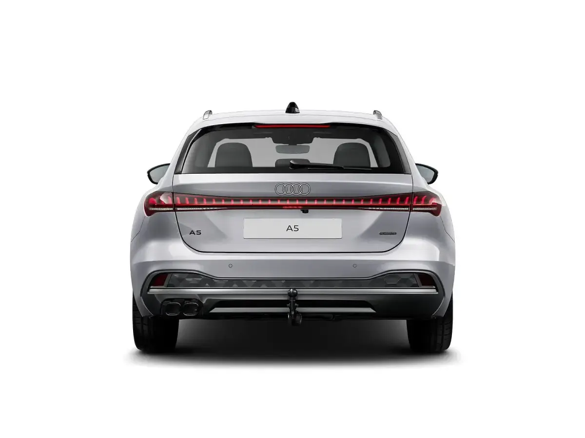 Nuova Audi A5 Advanced 204 CV (150 kW) 2026 Argento fioretto metallizzato Station wagon