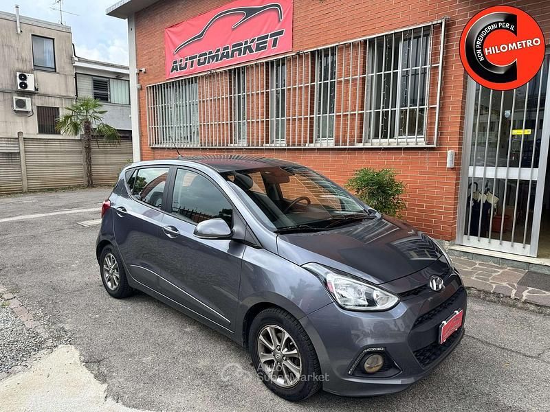 Usata Hyundai i10 Style 69 CV (50 kW) 2014 Grigio Utilitaria