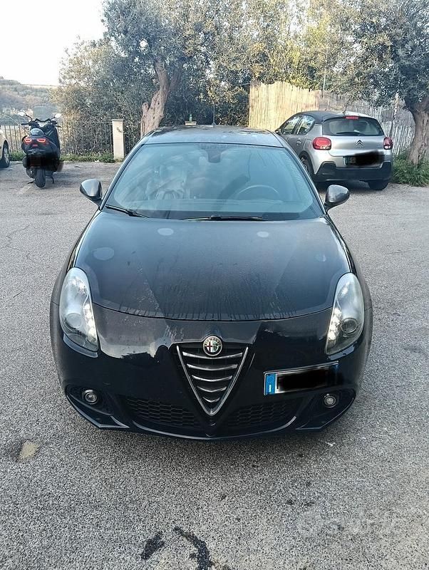 Usata Alfa Romeo Giulietta Sprint 120 CV (88 kW) 2015 Nero Utilitaria