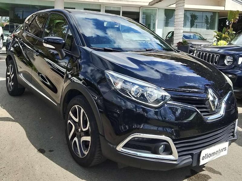 Usata Renault Captur Intens 90 CV (66 kW) 2016 Nero SUV