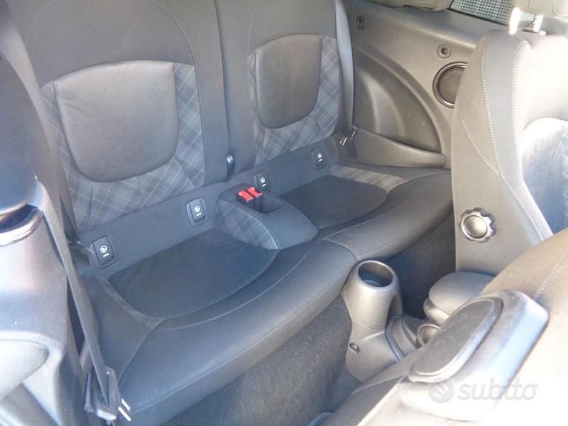 Usata Mini One Cabriolet Hype 102 CV (75 kW) 2016 Bianco Cabrio