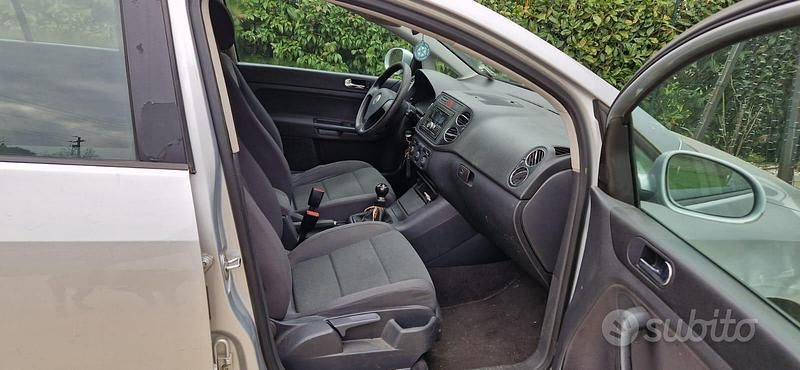 Usata VW Golf Plus Cross 101 CV (74 kW) 2005 Grigio Station wagon