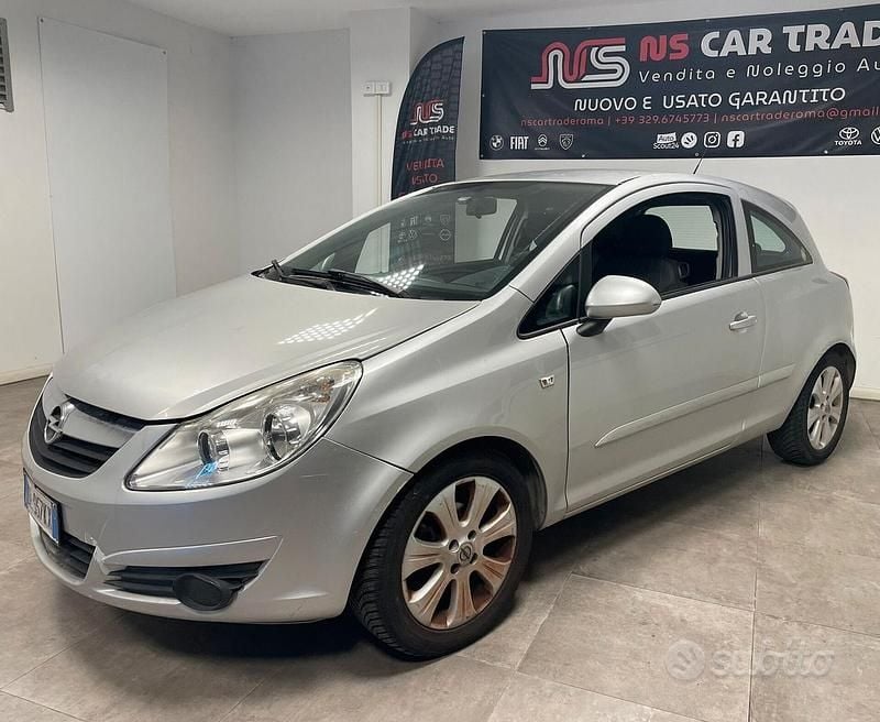Usata Opel Corsa 80 CV (58 kW) 2007 Grigio Utilitaria