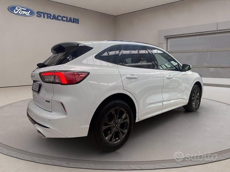 Usata Ford Kuga ST-Line 225 CV (165 kW) 2021 Bianco SUV