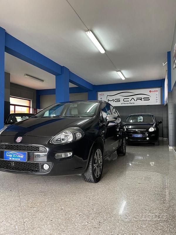 Usata Fiat Punto Evo Dynamic 69 CV (50 kW) 2012 Nero Utilitaria