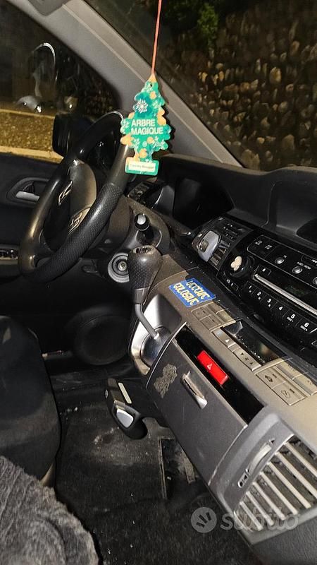 Usata Honda FR-V 140 CV (102 kW) 2006 Nero Monovolume