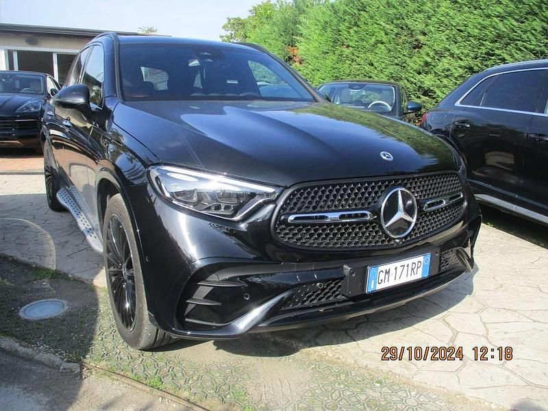 Usata Mercedes GLC220 AMG Line Premium Plus 197 CV (144 kW) 2023 Nero SUV