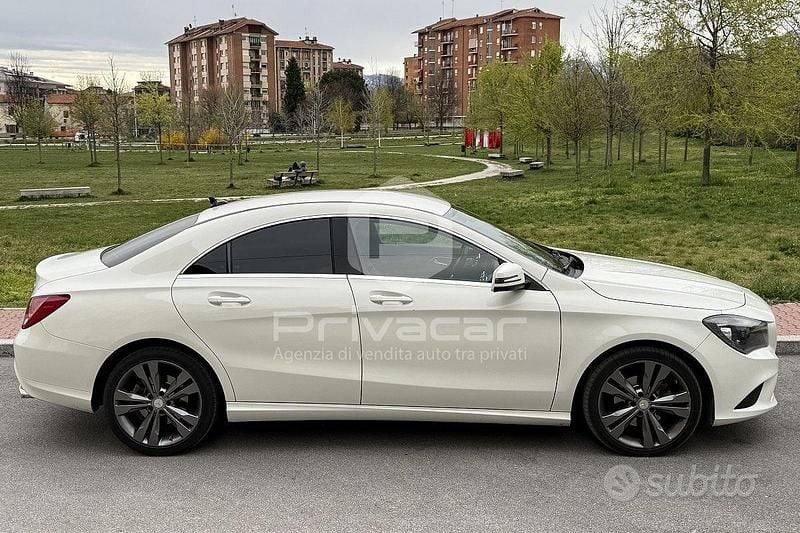 Usata Mercedes CLA220 170 CV (125 kW) 2015 Bianco Berlina